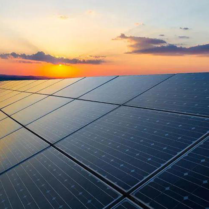 Noua strategie a Emiratelor Arabe Unite va tripla energia regenerabilă în termen de șapte ani