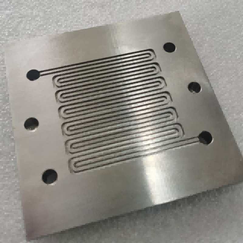 Plăcile bipolare metalice utilizate în bateriile cu energie cu hidrogen