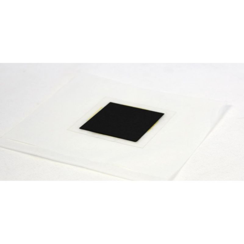 Ansamblu de electrozi cu membrană de top